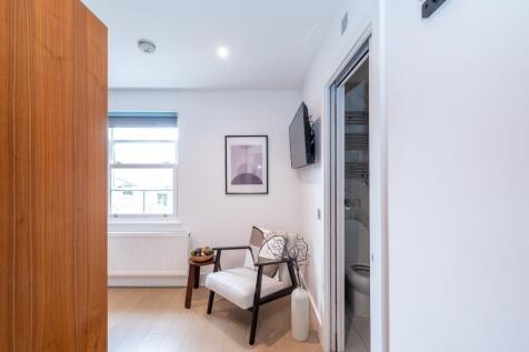 En-suite room