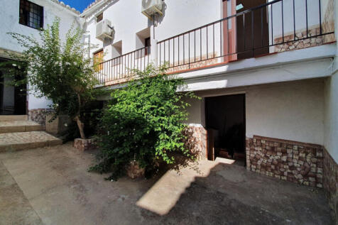 Property Image 37