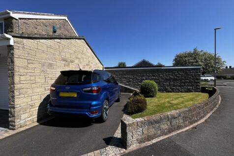 Driveway &amp; Additional Garden