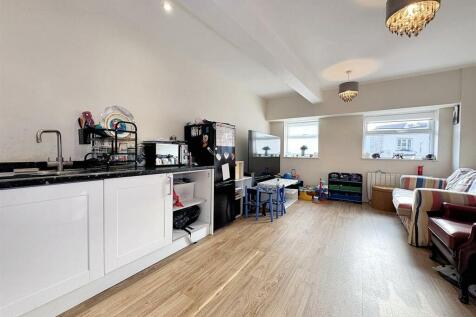 Open Planned Living