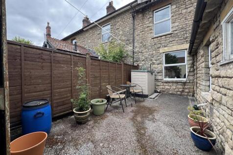 Rear Courtyard