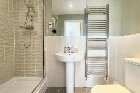 En-suite Bedroom One