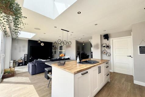 Open Planned Living