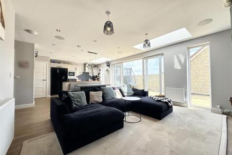 Open Planned Living