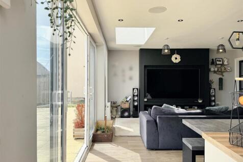 Open Planned Living