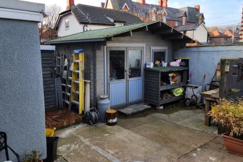Rear Garden Shed