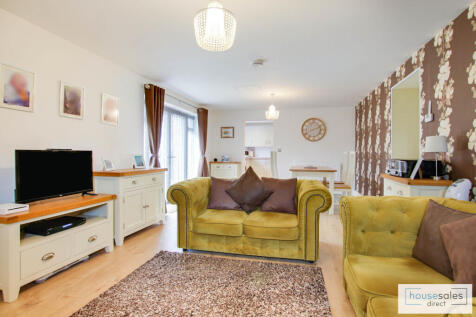 Lounge / Dining Room