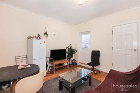 Lounge / Dining Room