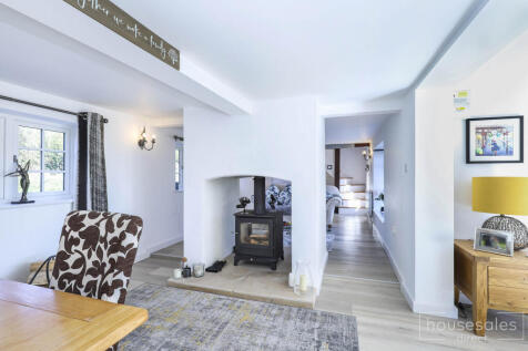 Lounge / Dining Room
