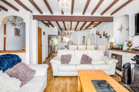 Living / Dining Room