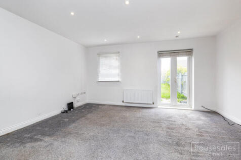 Kitchen / Lounge