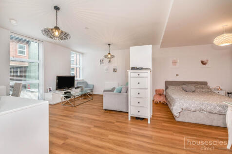 Lounge/ Bedroom