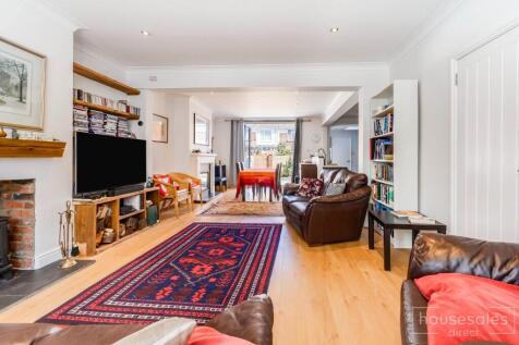 Living/Dining Room