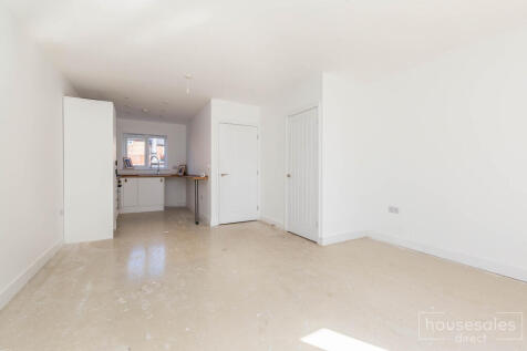 Lounge/ Kitchen
