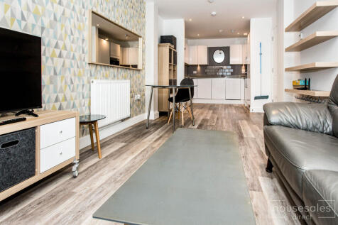 Living Room/ Dining Room