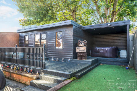 Outbuilding