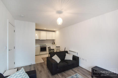 Kitchen/ Living Room