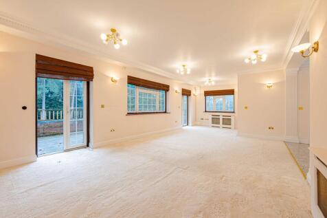 Duplext Flat, Greena