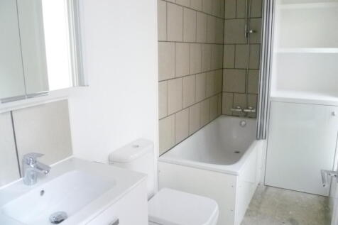 Flat 4, 32 - 38 Vale