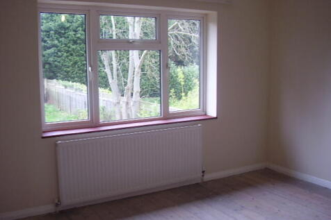15 Berry Way bedroom