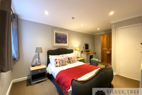 Gemini_Generated_Image_xlay8pxlay8pxlay