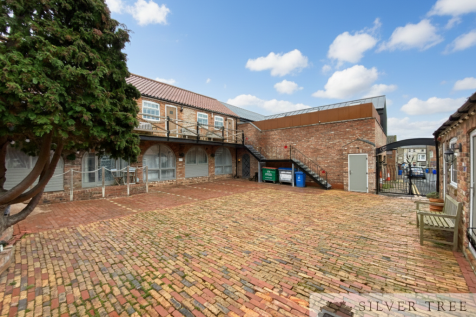 Gemini_Generated_Image_ry4mf3ry4mf3ry4m