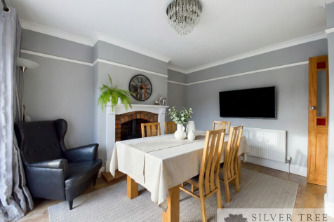 Gemini_Generated_Image_wr2updwr2updwr2u