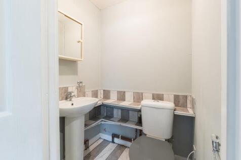 en suite wc-1