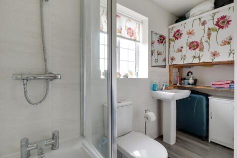 Family-Bathroom-II