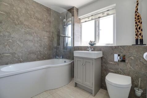 Family-Bathroom