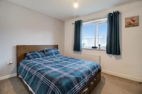 Master-Bedroom