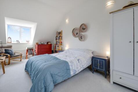 Master-Bedroom-III