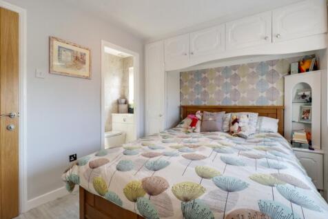 Master-Bedroom