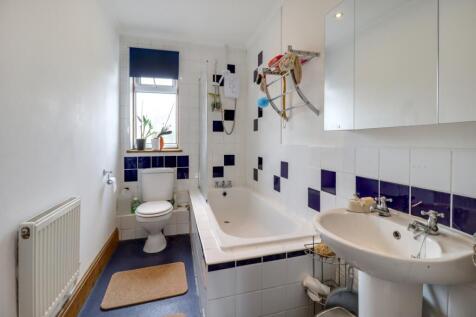 Bathroom-11