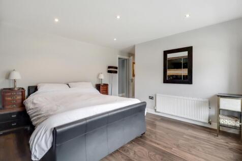 Master-Bedroom-II