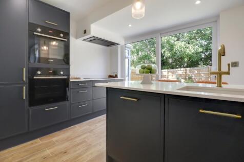 Kitchen-IV