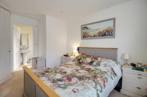 Master-Bedroom-1