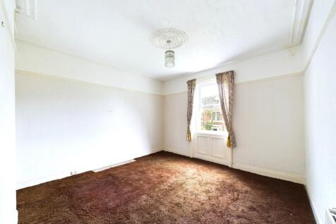 CAM02195G0-PR0044-STILL008