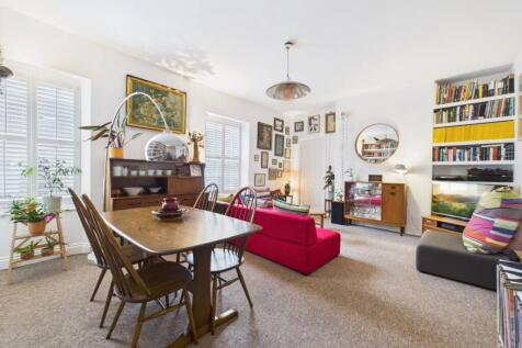 CAM02195G0-PR0091-STILL004