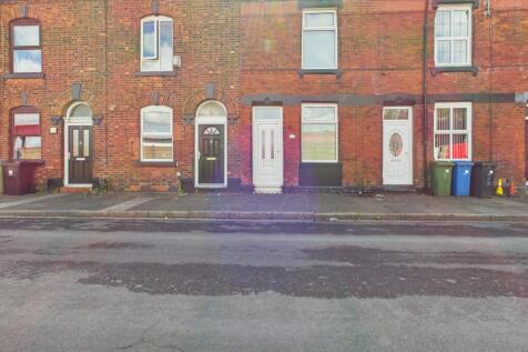 CAM03729G0-PR0129-STILL034