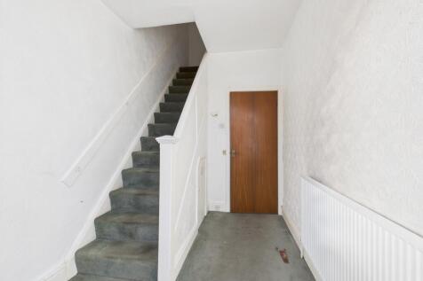 CAM03729G0-PR0171-STILL022