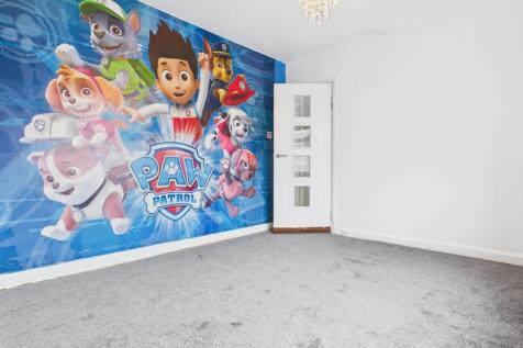 CAM03729G0-PR0172-STILL007