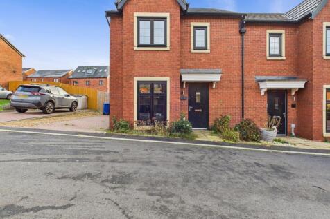 CAM03729G0-PR0178-STILL022