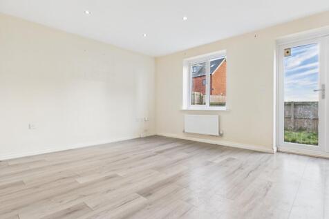 CAM03729G0-PR0178-STILL011