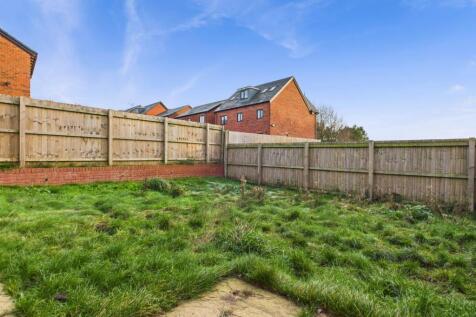 CAM03729G0-PR0178-STILL017