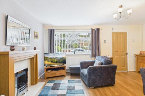 CAM03729G0-PR0183-STILL012