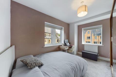 WhatsApp Image 2025-11-28 at 09.38.45_bfbc5bed