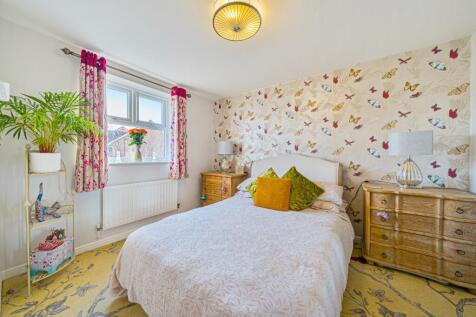 1383222-3-692079b1445ad-ARW-1