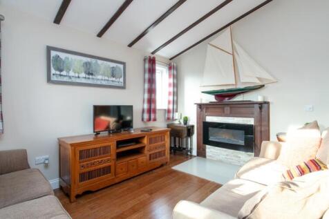 Lounge 4