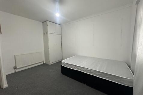 Downs road room 3 (2)